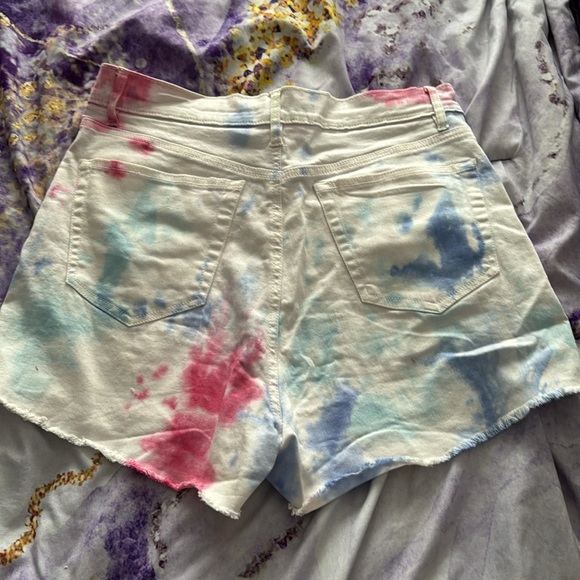 Tie dye hight waisted shorts - Picture 2 of 2